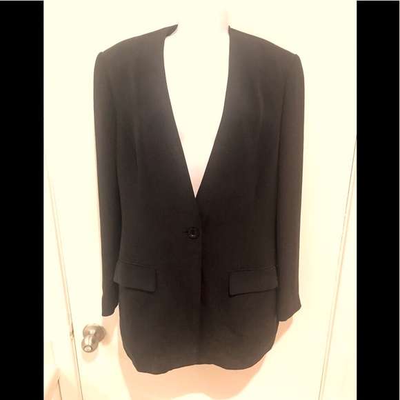 BLACK BLAZER/ Ann Taylor business blazer/ jacket 100 percent silk - Picture 3 of 6